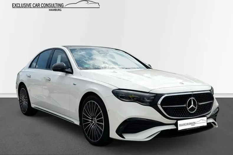 Mercedes-Benz E 300 (Clasa E) din 2025 cu 30.000 km - oferta MER257782 - foto 1