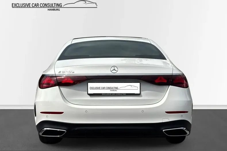 Mercedes-Benz E 300 (Clasa E) din 2025 cu 30.000 km - oferta MER257782 - foto 5