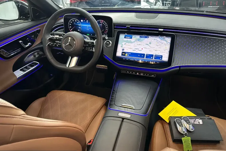 Mercedes-Benz E 300 (Clasa E) din 2025 cu 17.781 km - oferta MER257785 - foto 13