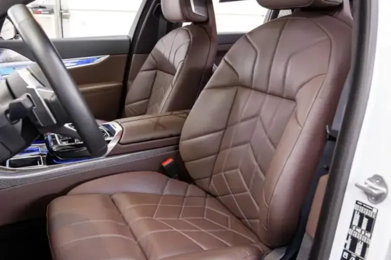BMW 740 (Seria 7) din 2023 cu 53.000 km - oferta BMW257791 - foto 4