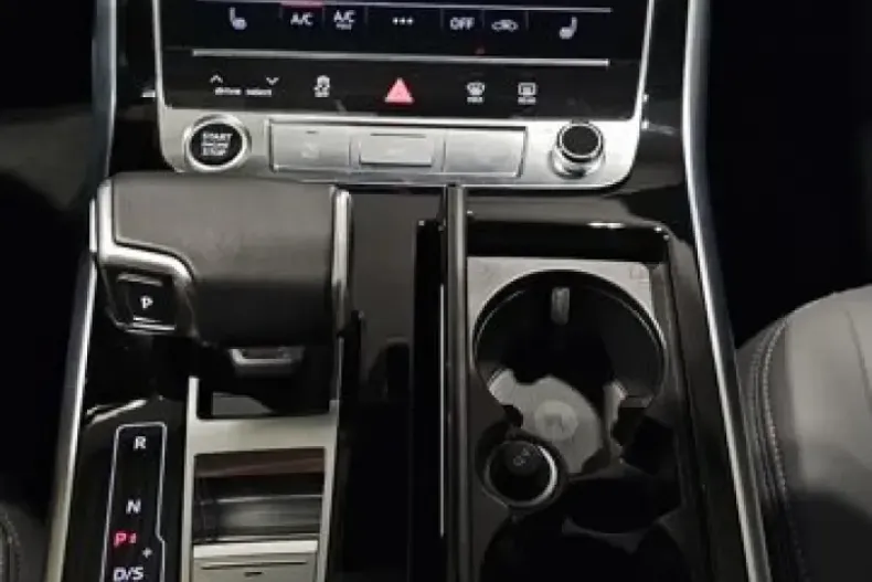 Audi Q8 din 2025 cu 52.680 km - oferta AUD257796 - foto 16