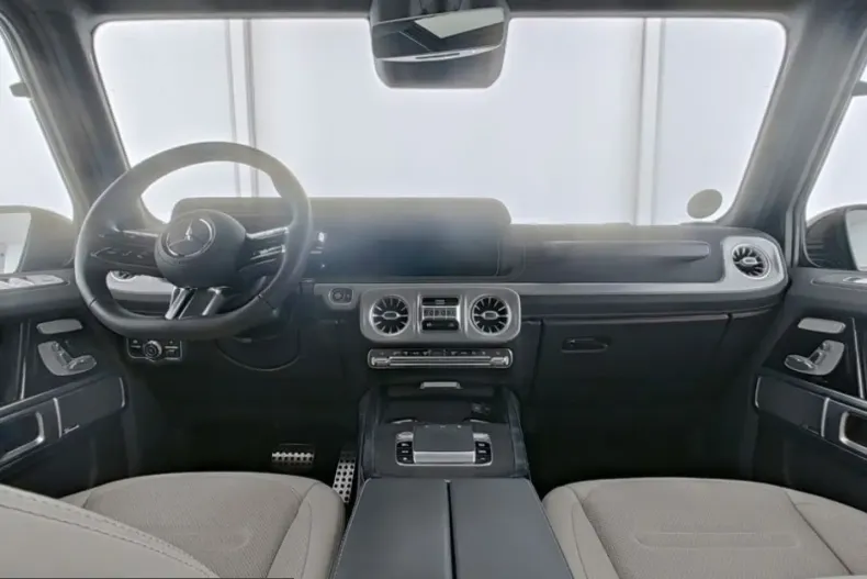 Mercedes-Benz G 450 (Clasa G) din 2025 cu 29.640 km - oferta MER257802 - foto 6