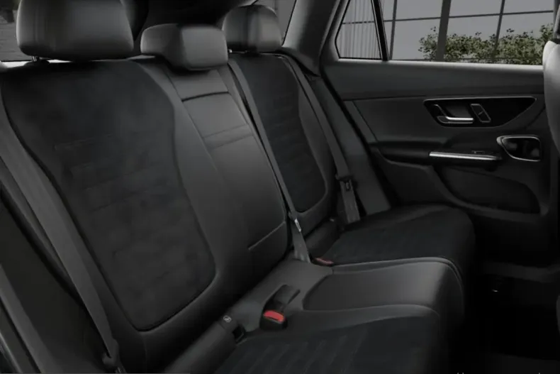 Mercedes-Benz GLC 300 (Clasa GLC) din 2025 cu 24.000 km - oferta MER257804 - foto 9