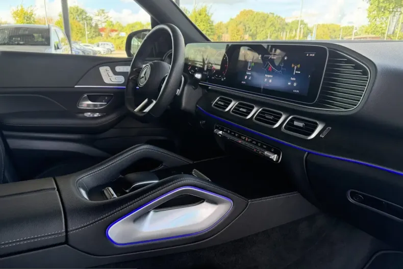 Mercedes-Benz GLE 450 (Clasa GLE) din 2025 cu 11.100 km - oferta MER257805 - foto 6