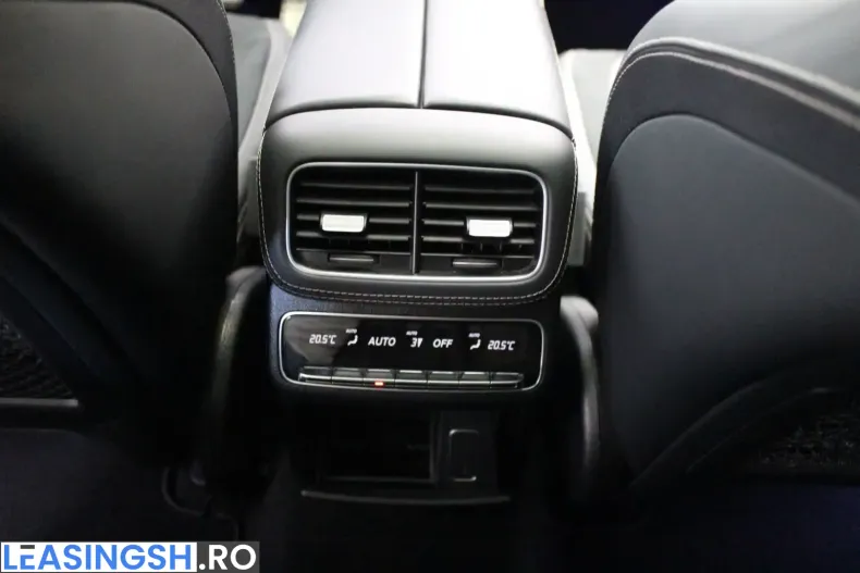 Mercedes-Benz GLE 63 AMG (Clasa GLE) din 2021 cu 87.204 km - oferta MER257816 - foto 21