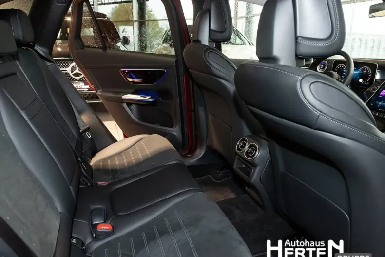 Mercedes-Benz GLC 300 (Clasa GLC) din 2025 cu 29.885 km - oferta MER257828 - foto 17