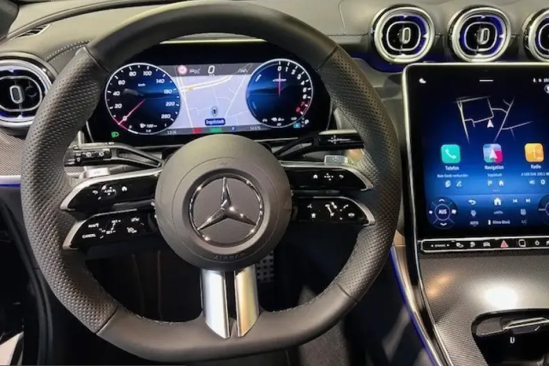 Mercedes-Benz GLC 300 (Clasa GLC) din 2024 cu 70.297 km - oferta MER257831 - foto 4