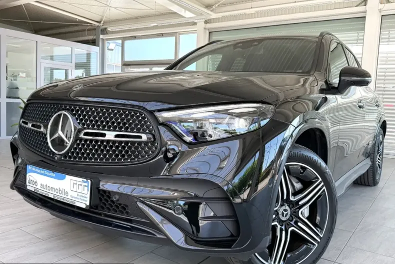 Mercedes-Benz GLC 300 (Clasa GLC) din 2023 cu 23.900 km - oferta MER257836 - foto 2
