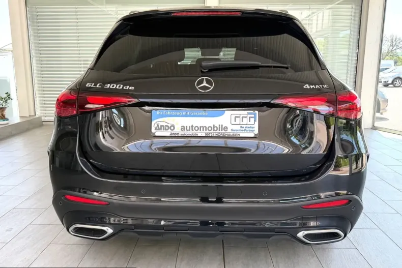 Mercedes-Benz GLC 300 (Clasa GLC) din 2023 cu 23.900 km - oferta MER257836 - foto 9