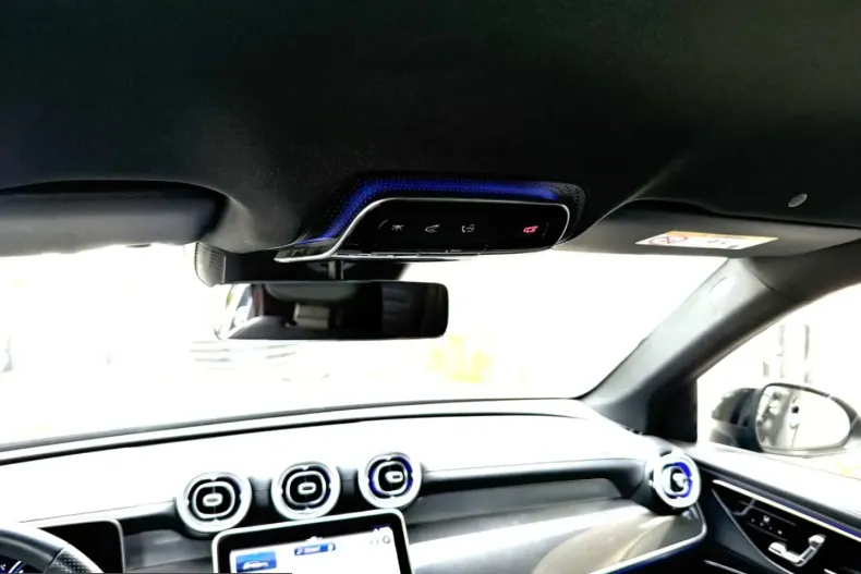 Mercedes-Benz GLC 300 (Clasa GLC) din 2023 cu 23.900 km - oferta MER257836 - foto 32