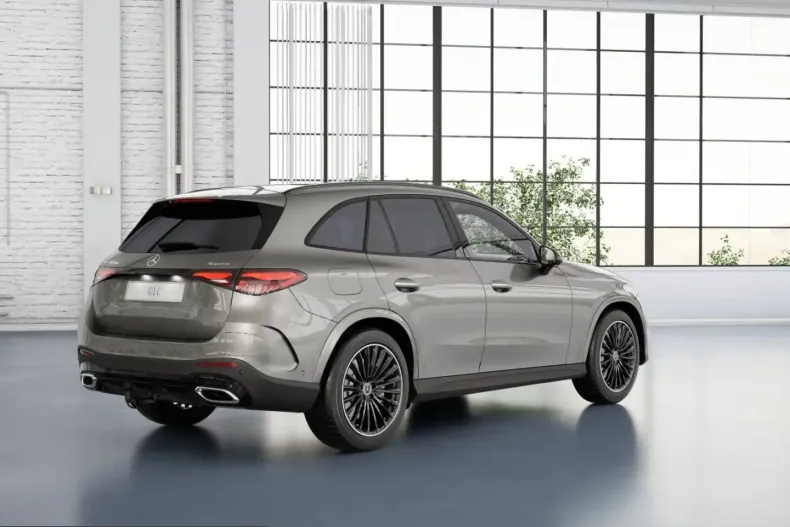 Mercedes-Benz GLC 300 (Clasa GLC) din 2023 cu 79.334 km - oferta MER257838 - foto 3