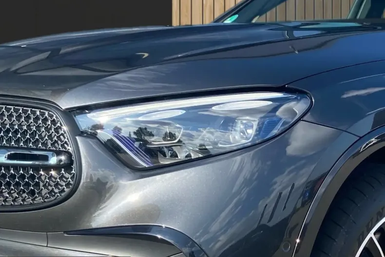 Mercedes-Benz GLC 300 (Clasa GLC) din 2023 cu 77.583 km - oferta MER257842 - foto 5