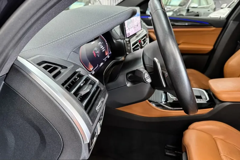 BMW X4 (Seria X) din 2023 cu 62.229 km - oferta BMW257843 - foto 16