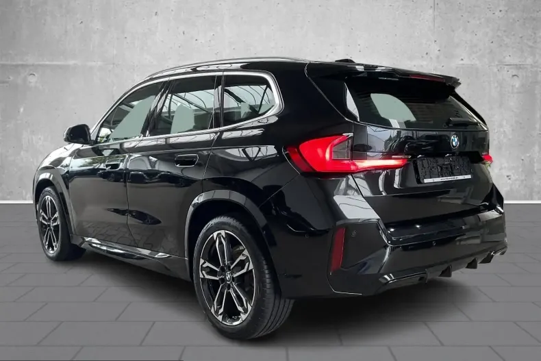 BMW X1 (Seria X) din 2023 cu 12.400 km - oferta BMW257844 - foto 5