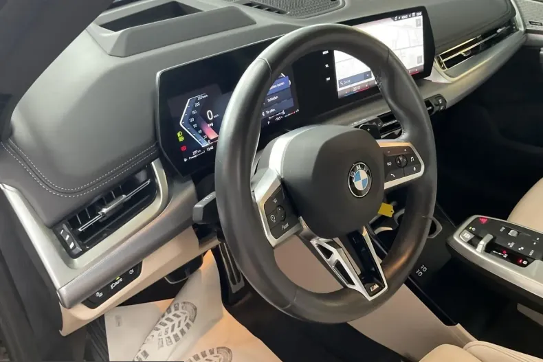 BMW X1 (Seria X) din 2023 cu 12.400 km - oferta BMW257844 - foto 18