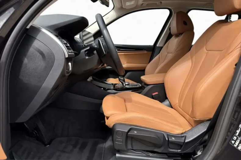 BMW X3 (Seria X) din 2024 cu 46.739 km - oferta BMW257845 - foto 6
