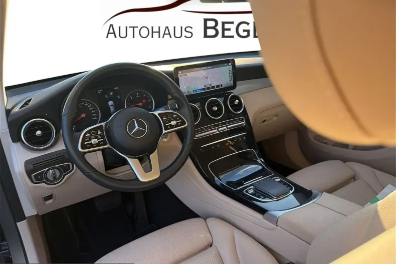Mercedes-Benz GLC 300 (Clasa GLC) din 2021 cu 99.987 km - oferta MER257849 - foto 9