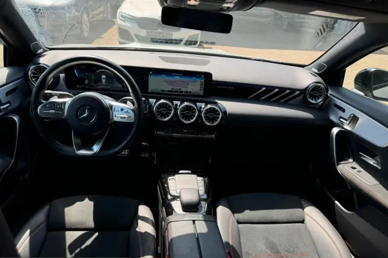Mercedes-Benz A 45 AMG (Clasa A) din 2022 cu 45.000 km - oferta MER257852 - foto 14