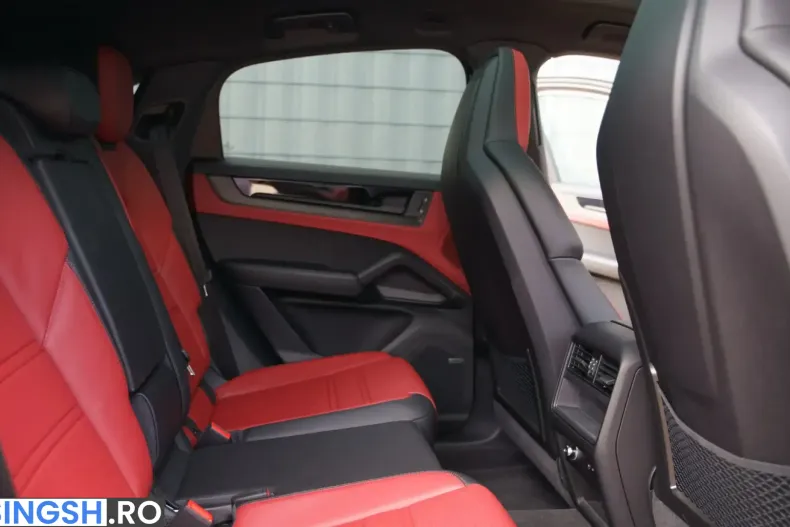 Porsche Cayenne din 2026 cu 4.000 km - oferta POR257859 - foto 13