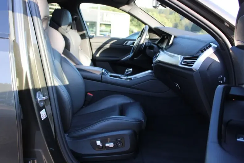 BMW X6 (Seria X) din 2023 cu 59.914 km - oferta BMW257862 - foto 9
