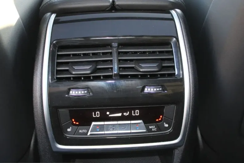BMW X6 (Seria X) din 2023 cu 59.914 km - oferta BMW257862 - foto 12