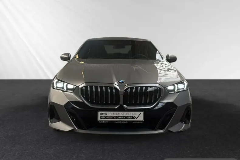 BMW 520 (Seria 5) din 2025 cu 25.790 km - oferta BMW257873 - foto 1