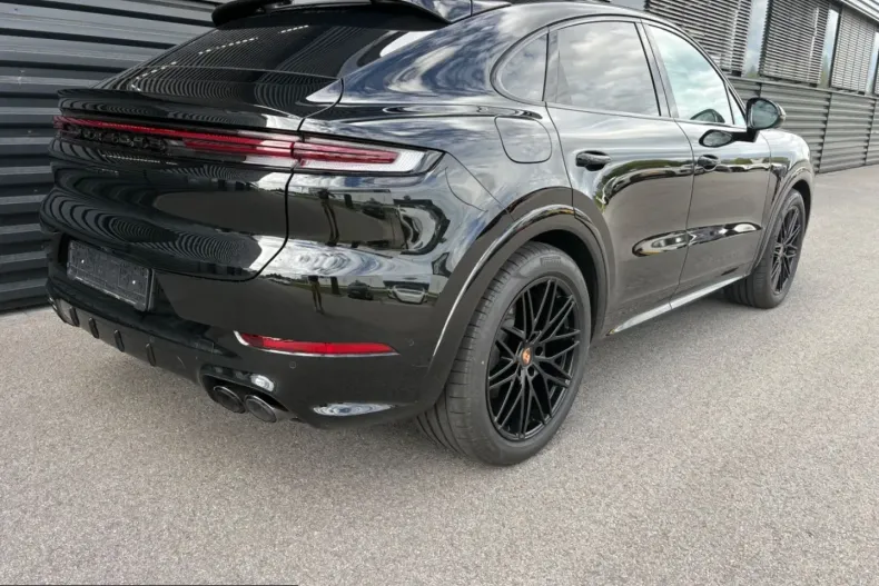 Porsche Cayenne din 2025 cu 10.700 km - oferta POR257874 - foto 4