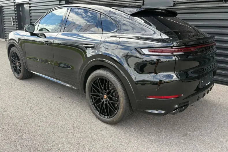 Porsche Cayenne din 2025 cu 10.700 km - oferta POR257874 - foto 7