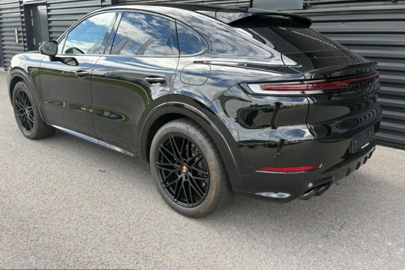 Porsche Cayenne din 2025 cu 10.700 km - oferta POR257874 - foto 9