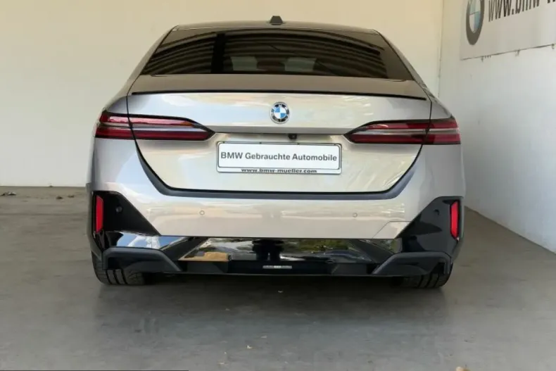 BMW 520 (Seria 5) din 2024 cu 39.956 km - oferta BMW257880 - foto 4