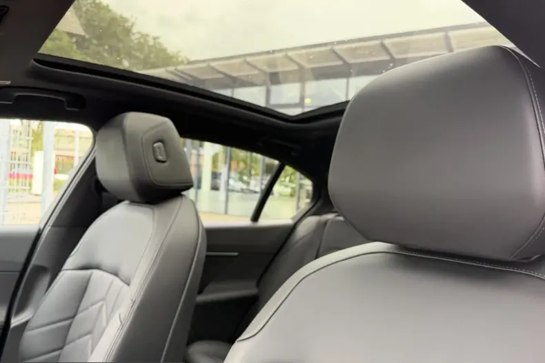 BMW 520 (Seria 5) din 2025 cu 27.070 km - oferta BMW257882 - foto 7
