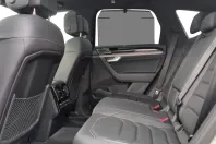 Volkswagen Touareg din 2023 cu 69.780 km - oferta VOL257900 - foto 22