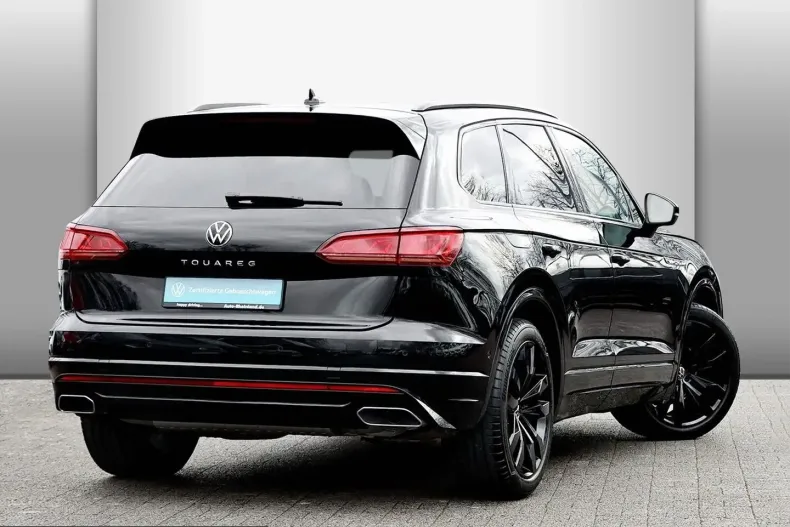 Volkswagen Touareg din 2023 cu 65.170 km - oferta VOL257902 - foto 2