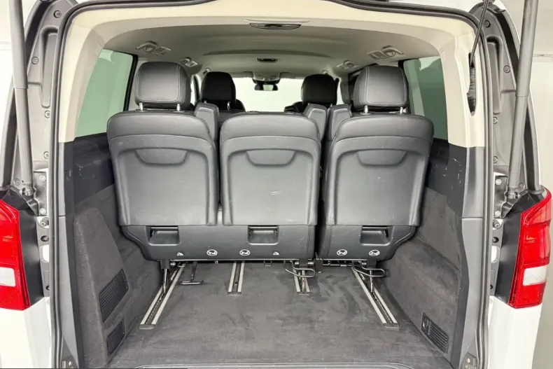 Mercedes-Benz V 250 (Clasa V) din 2022 cu 87.195 km - oferta MER257907 - foto 11