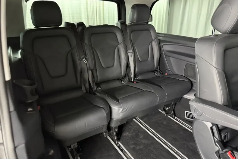 Mercedes-Benz V 250 (Clasa V) din 2022 cu 87.195 km - oferta MER257907 - foto 14