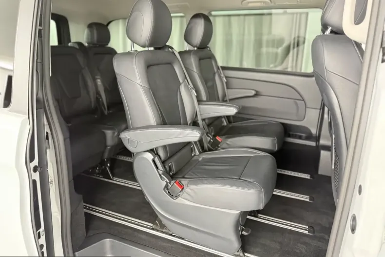 Mercedes-Benz V 250 (Clasa V) din 2022 cu 87.195 km - oferta MER257907 - foto 15