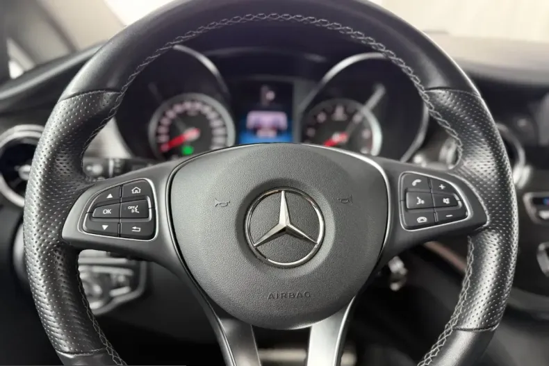 Mercedes-Benz V 250 (Clasa V) din 2022 cu 87.195 km - oferta MER257907 - foto 25