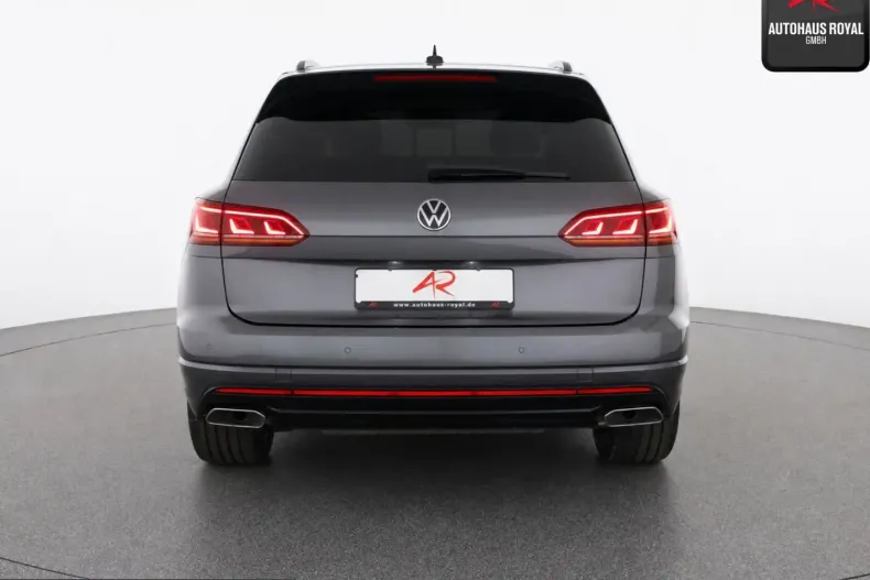 Volkswagen Touareg din 2023 cu 61.315 km - oferta VOL257908 - foto 4