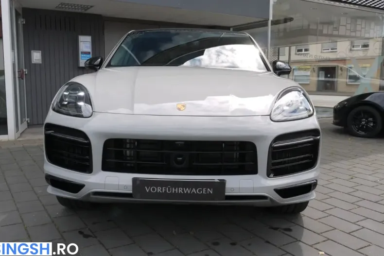 Porsche Cayenne din 2023 cu 11.800 km - oferta POR257918 - foto 3