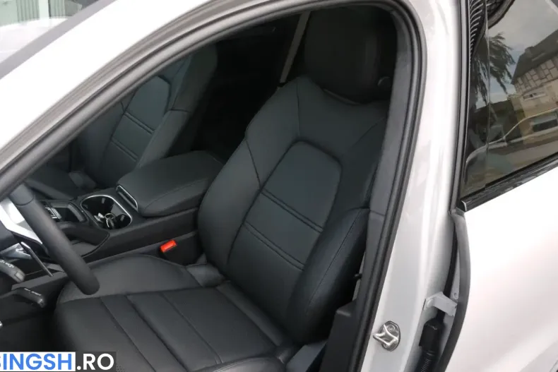 Porsche Cayenne din 2023 cu 11.800 km - oferta POR257918 - foto 11