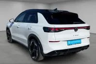 Volkswagen T-Roc din 2025 cu 3.096 km - oferta VOL257925 - foto 2