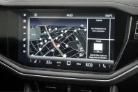 Volkswagen Touareg din 2023 cu 49.261 km - oferta VOL257927 - foto 9