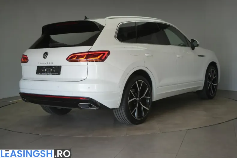 Volkswagen Touareg din 2022 cu 55.000 km - oferta VOL257928 - foto 4