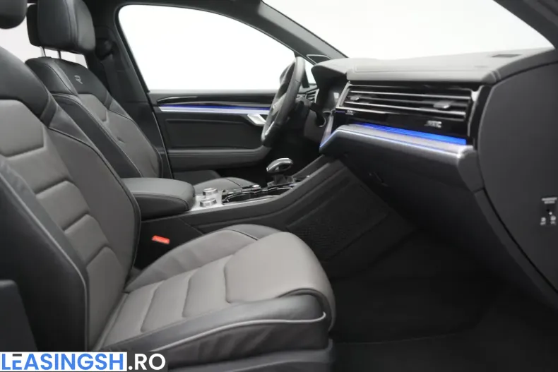 Volkswagen Touareg din 2022 cu 55.000 km - oferta VOL257928 - foto 6