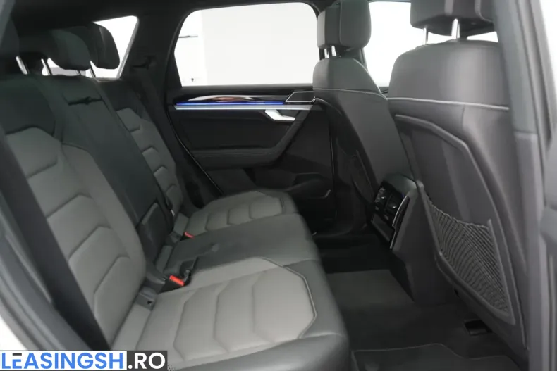 Volkswagen Touareg din 2022 cu 55.000 km - oferta VOL257928 - foto 8