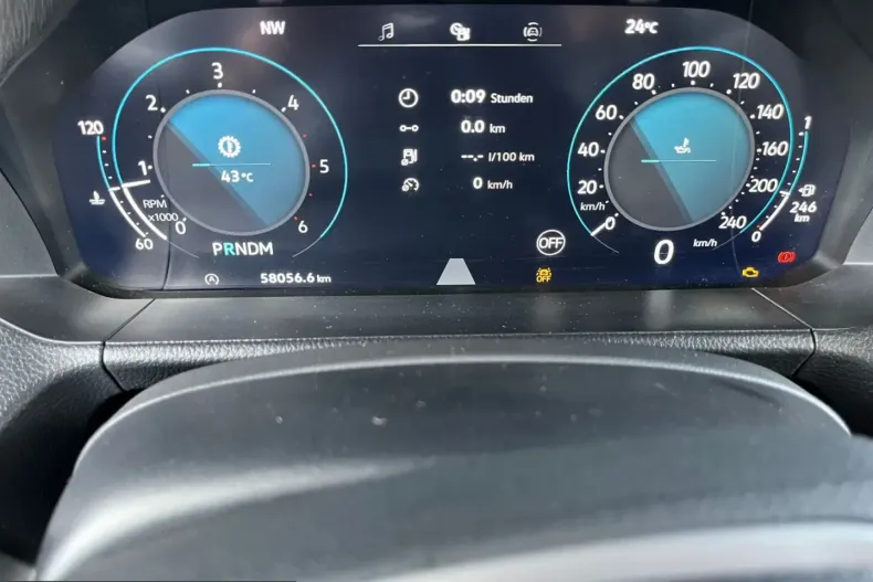 Volkswagen Amarok din 2024 cu 58.055 km - oferta VOL257929 - foto 7