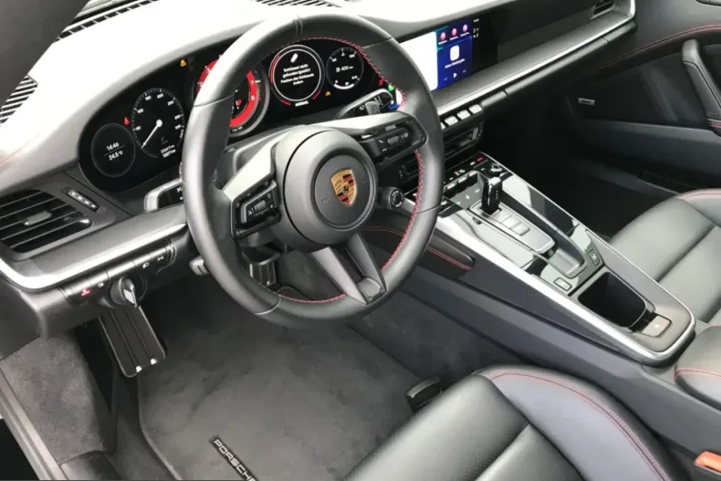 Porsche 992 din 2022 cu 12.000 km - oferta POR257930 - foto 4
