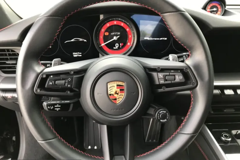 Porsche 992 din 2022 cu 12.000 km - oferta POR257930 - foto 9