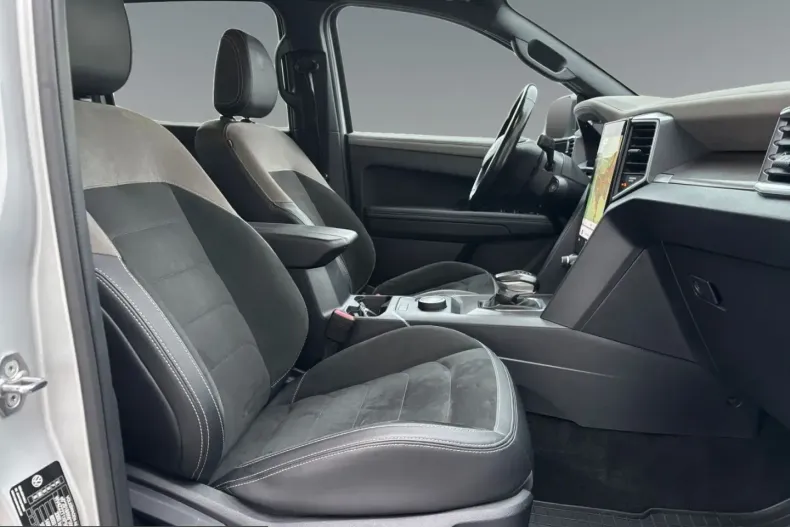 Volkswagen Amarok din 2024 cu 42.992 km - oferta VOL257931 - foto 11