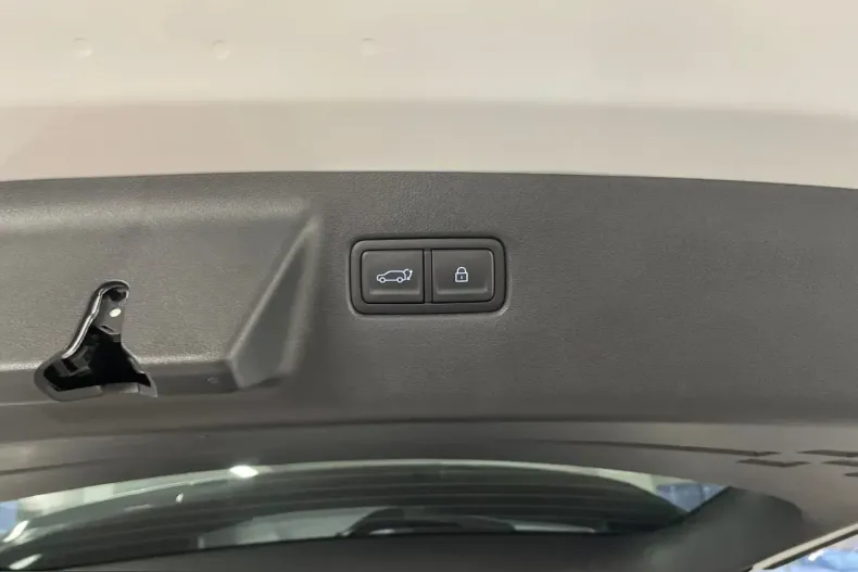 Hyundai Santa Fe din 2025 cu 3.999 km - oferta HYU257934 - foto 13